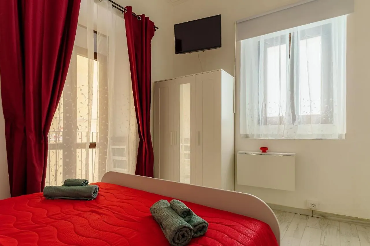 Casta Diva Holiday Rooms Katanya 0*,  İtalya