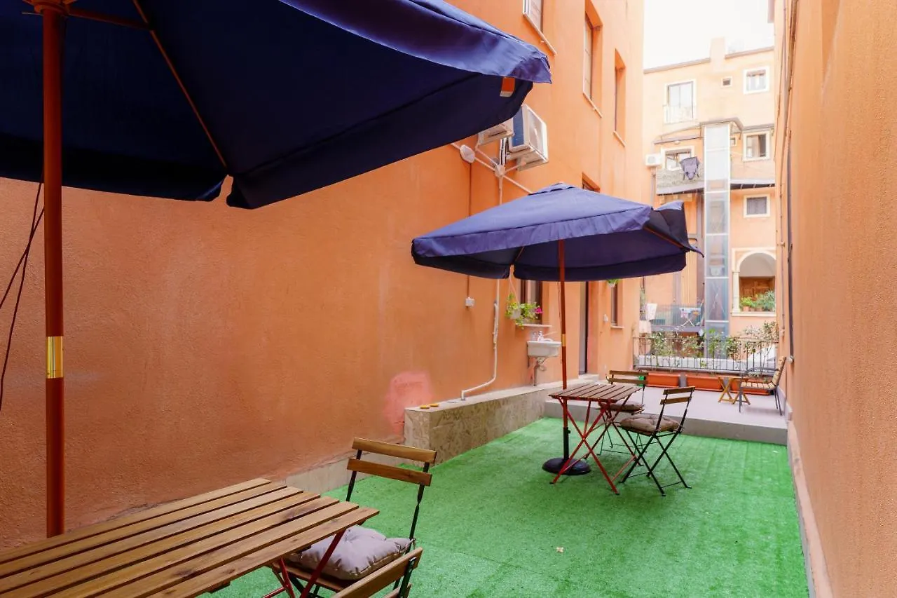 Casta Diva Holiday Rooms Katanya Konukevi